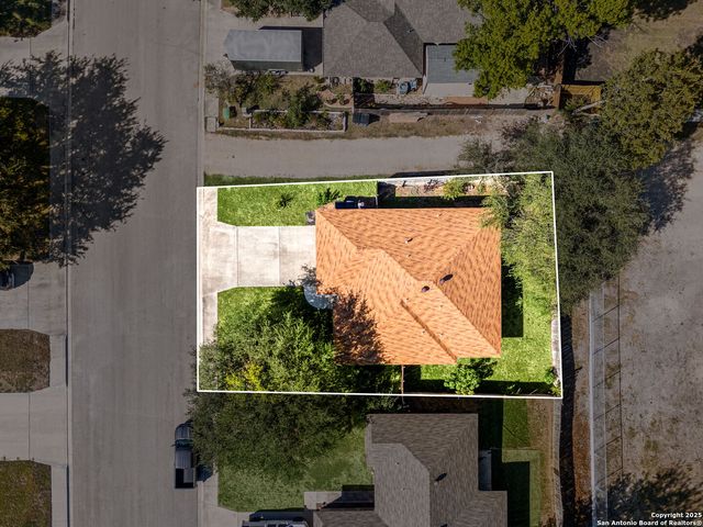 2039 Cornerstone Dr, New Braunfels, TX 78130