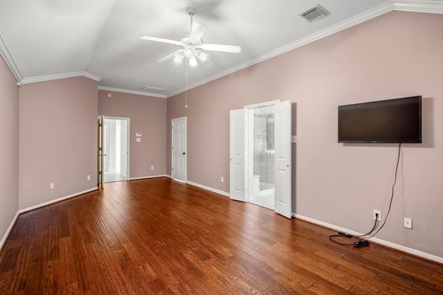 15 Heron Hollow Court, Spring, TX 77382