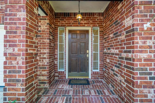 15 Heron Hollow Court, Spring, TX 77382