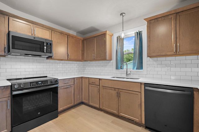 520 Village Lane, Ripon, WI 54971