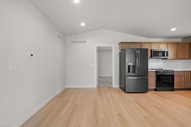 520 Village Lane, Ripon, WI 54971
