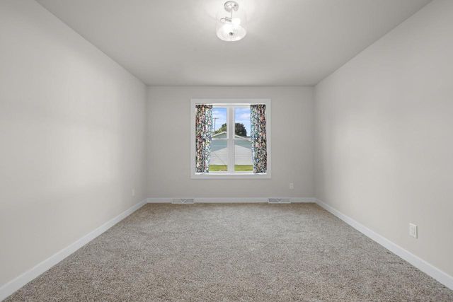 520 Village Lane, Ripon, WI 54971