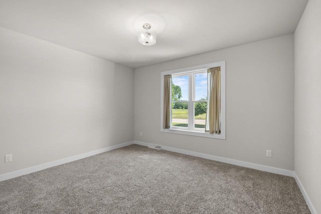 520 Village Lane, Ripon, WI 54971