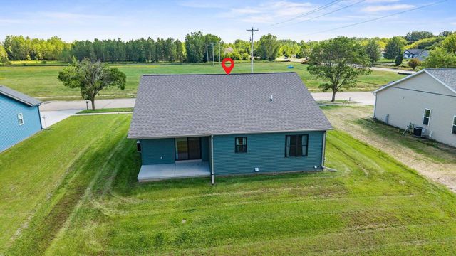 520 Village Lane, Ripon, WI 54971