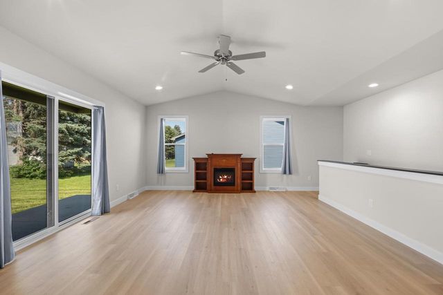 520 Village Lane, Ripon, WI 54971