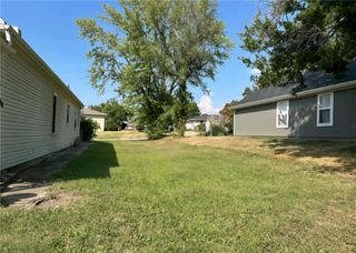 2403 Lafayette Street, St Joseph, MO 64507