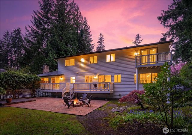 17811 7th Avenue W, Bothell, WA 98012