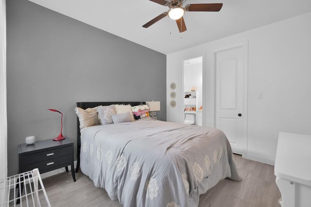 4792 W Fork Blvd, Conroe, TX 77304