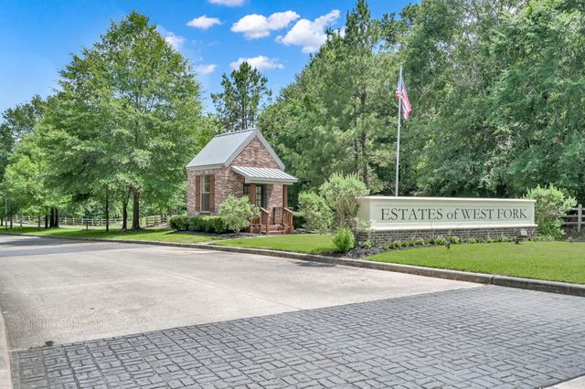 4792 W Fork Blvd, Conroe, TX 77304