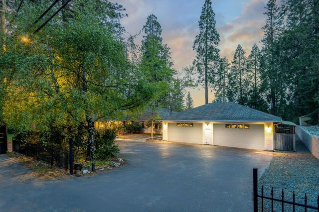10340 Banner Lava Cap, Nevada City, CA 95959