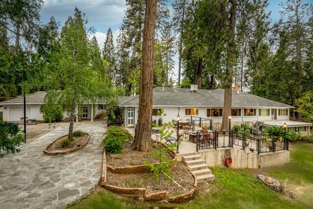 10340 Banner Lava Cap, Nevada City, CA 95959