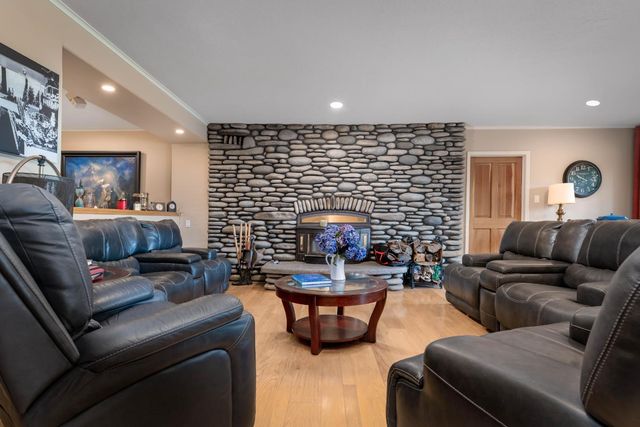 10340 Banner Lava Cap, Nevada City, CA 95959