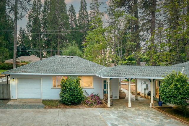 10340 Banner Lava Cap, Nevada City, CA 95959