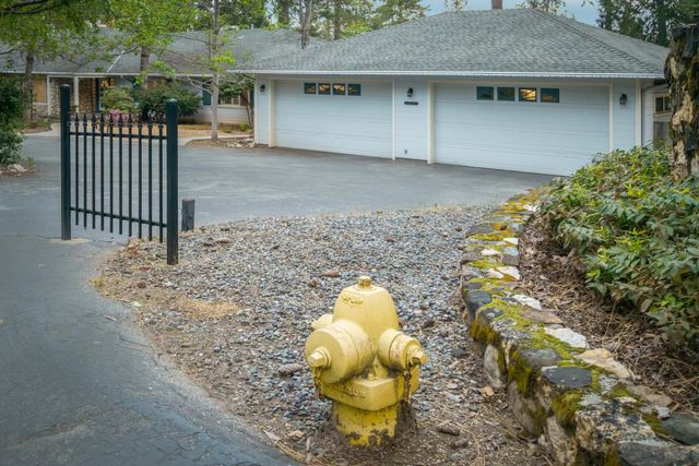 10340 Banner Lava Cap, Nevada City, CA 95959