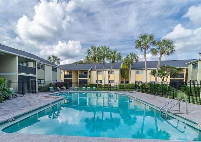 934 LAKE DESTINY ROAD D, Altamonte Springs, FL 32714