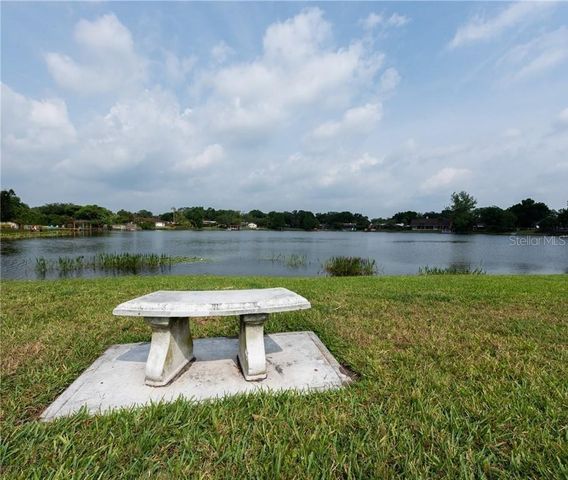 934 LAKE DESTINY ROAD D, Altamonte Springs, FL 32714