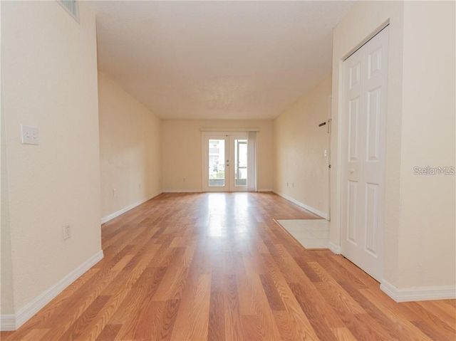 934 LAKE DESTINY ROAD D, Altamonte Springs, FL 32714