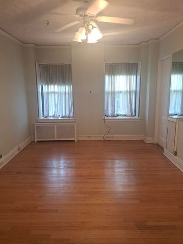 6700 S Crandon Avenue 3A, Chicago, IL 60649