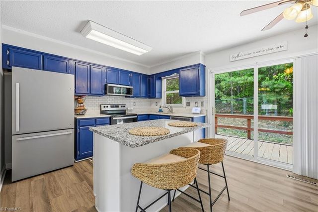 638 Woodland Circle, Asheboro, NC 27203