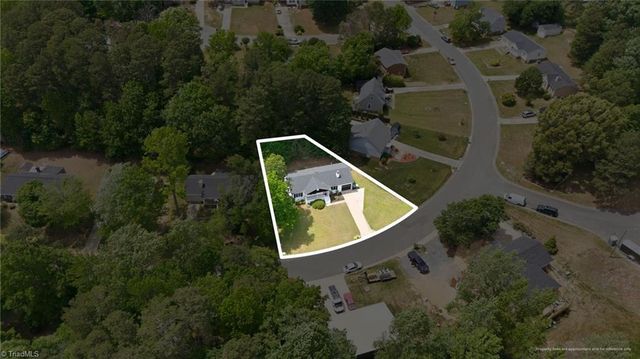 638 Woodland Circle, Asheboro, NC 27203