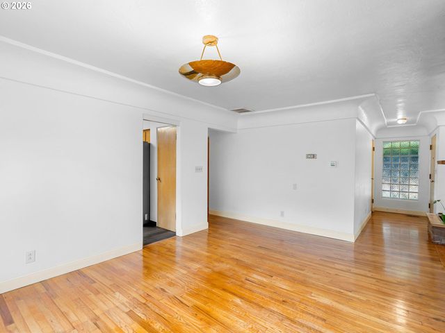 850 Ne 148TH Ave, Portland, OR 97230