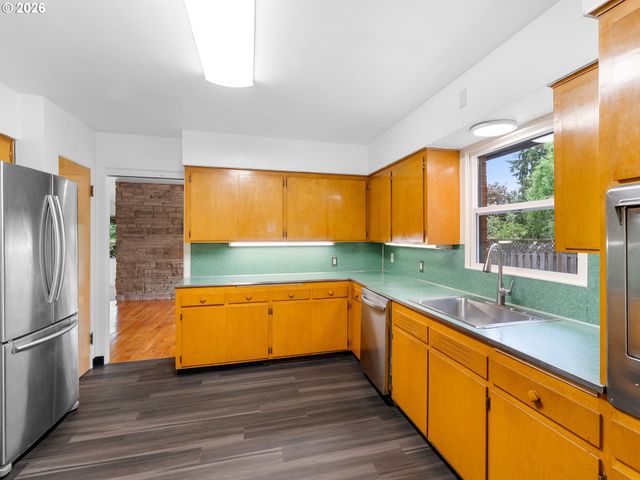 850 Ne 148TH Ave, Portland, OR 97230