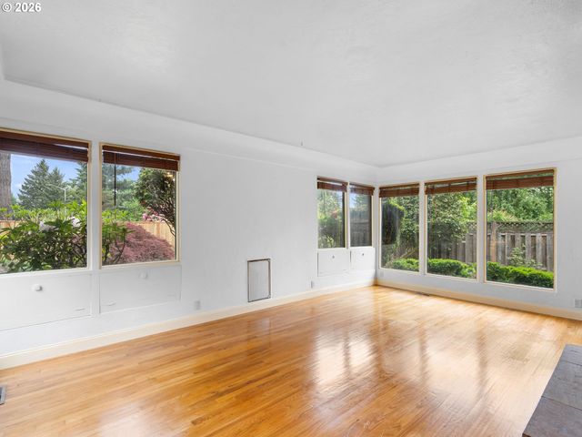 850 Ne 148TH Ave, Portland, OR 97230