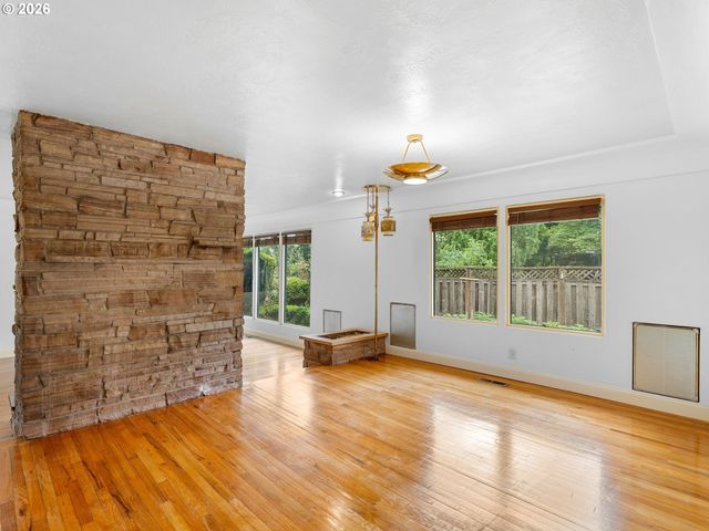 850 Ne 148TH Ave, Portland, OR 97230
