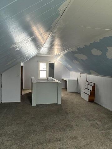 912 Den Hertog Street Sw, City Of Wyoming, MI 49509