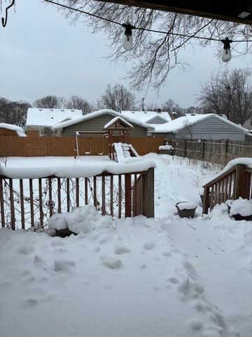 912 Den Hertog Street Sw, City Of Wyoming, MI 49509