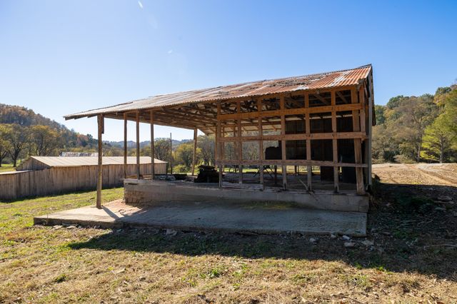 2 Tallent Road, Pulaski, TN 38478