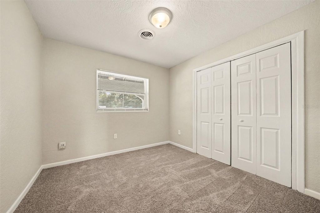 Image 15 of property listing at 4207 WD JUDGE DRIVE W, Orlando, FL 32808