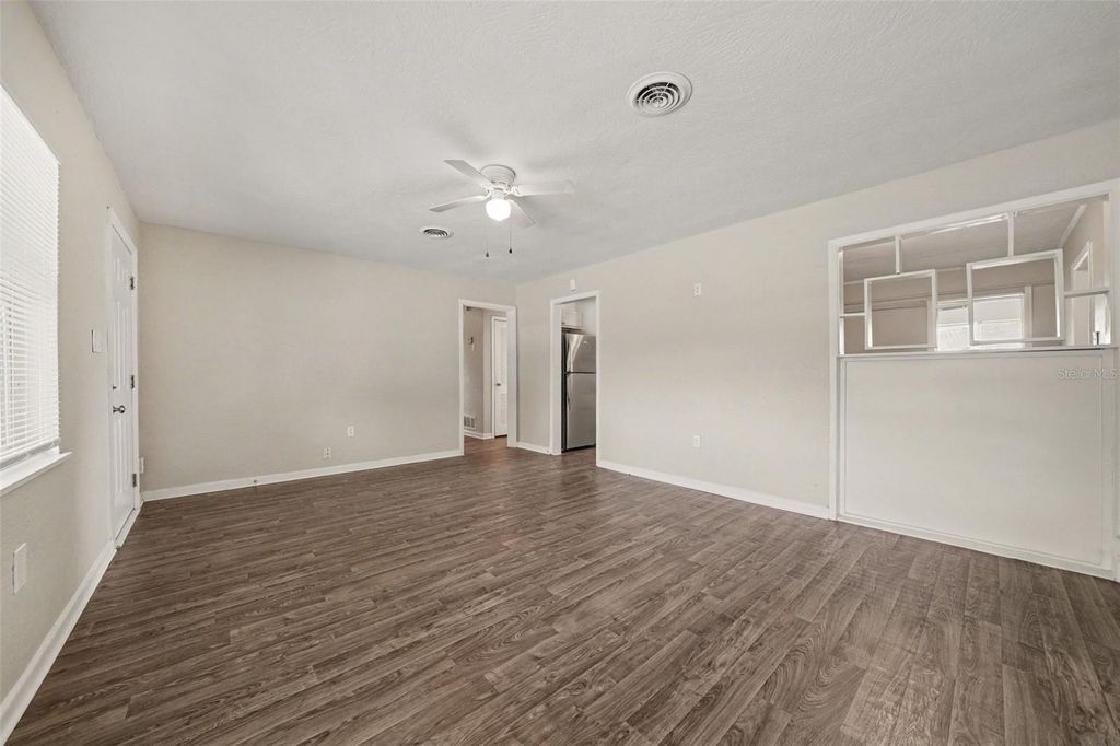 Image 5 of property listing at 4207 WD JUDGE DRIVE W, Orlando, FL 32808