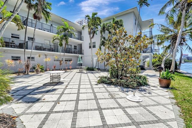 2200 S Ocean Drive N114, Hollywood, FL 33019