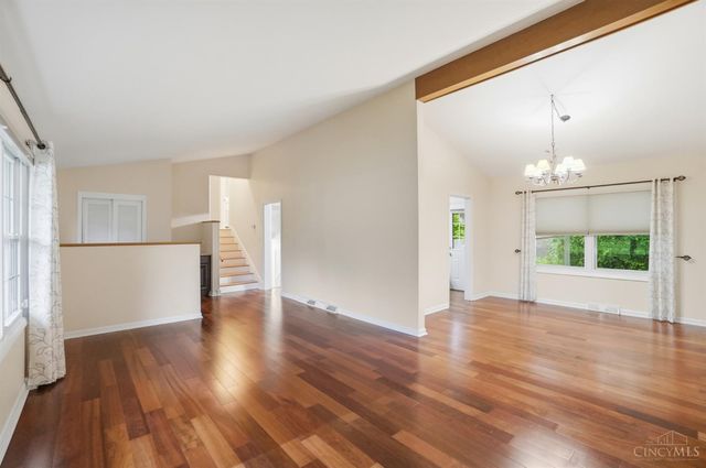 302 Jackson Lane, Middletown, OH 45044