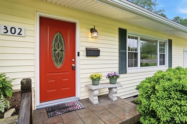 302 Jackson Lane, Middletown, OH 45044