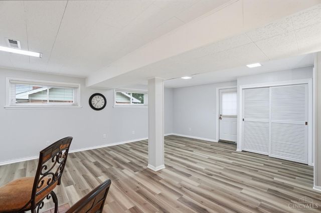 302 Jackson Lane, Middletown, OH 45044