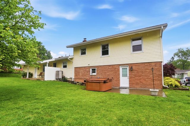 302 Jackson Lane, Middletown, OH 45044