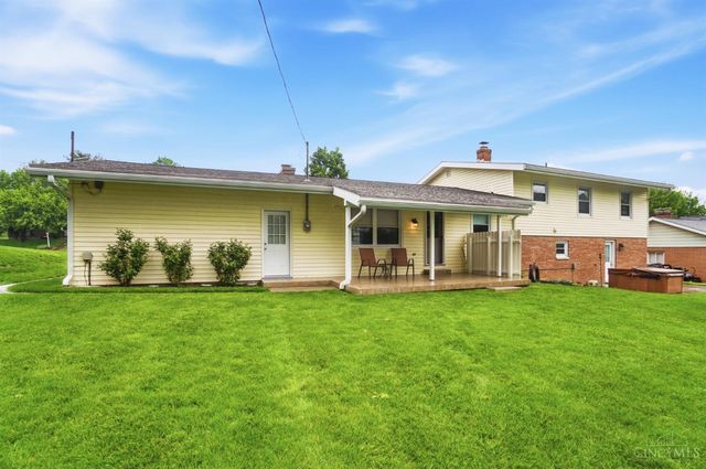 302 Jackson Lane, Middletown, OH 45044