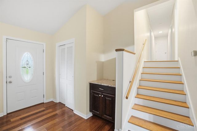 302 Jackson Lane, Middletown, OH 45044