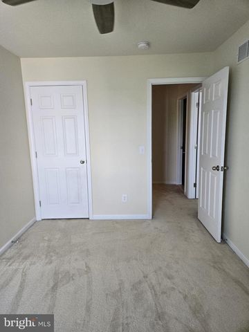 321 5TH AVE, Wilmington, DE 19805