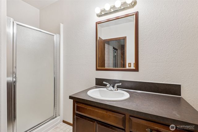 5415 Johnson Point Road NE, Olympia, WA 98516