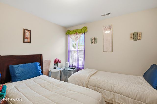 106 Periwinkle Street, Saint Helena, NC 28425