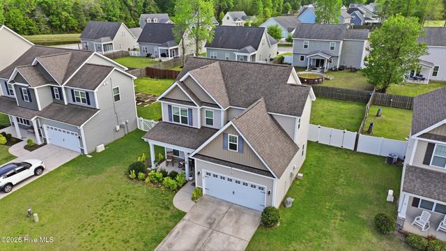 106 Periwinkle Street, Saint Helena, NC 28425