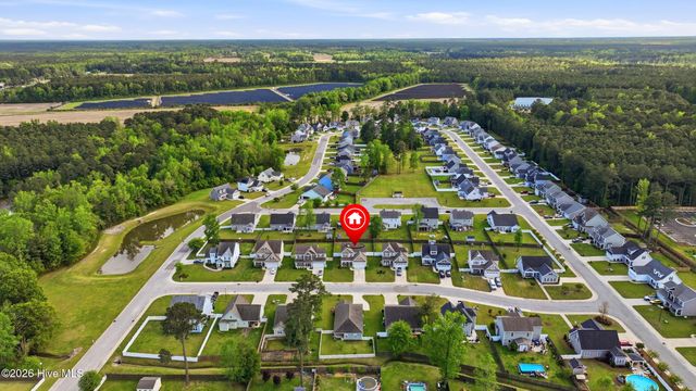 106 Periwinkle Street, Saint Helena, NC 28425