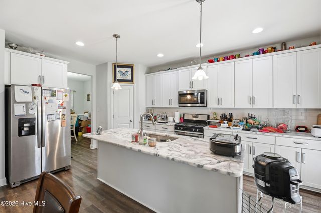 106 Periwinkle Street, Saint Helena, NC 28425