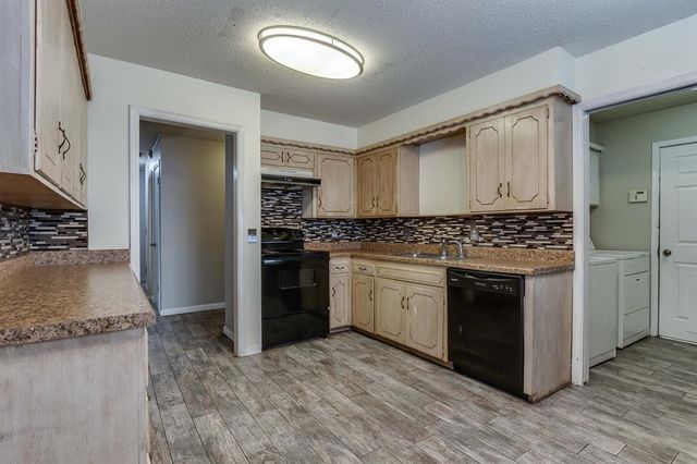 11007 Greystone Avenue, Oklahoma City, OK 73120