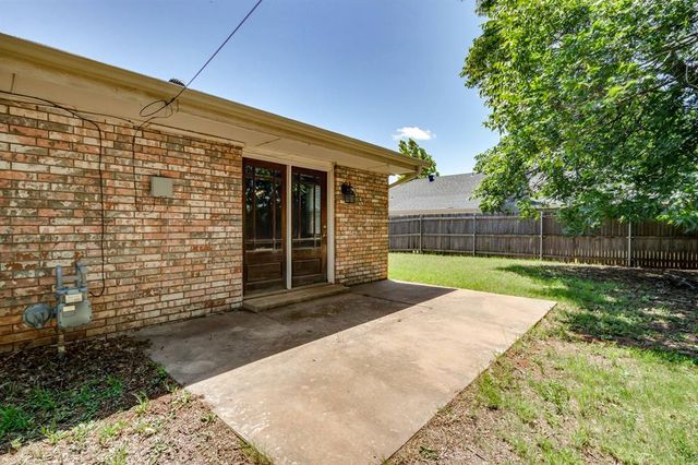 11007 Greystone Avenue, Oklahoma City, OK 73120