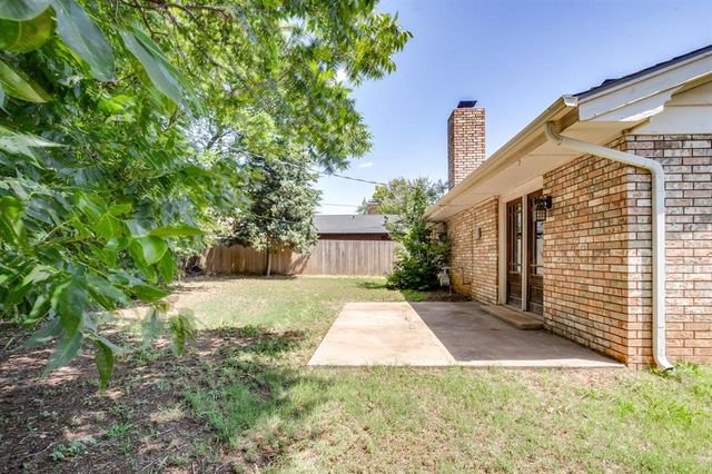 11007 Greystone Avenue, Oklahoma City, OK 73120