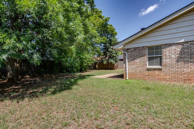 11007 Greystone Avenue, Oklahoma City, OK 73120